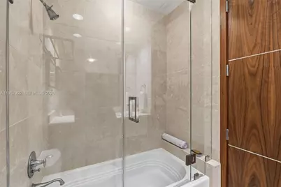 5959 Collins Ave #1001, Miami Beach, FL 33140 - Photo 27