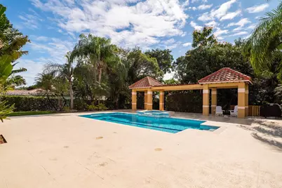 5770 SW 128th St, Pinecrest, FL 33156 - Photo 7