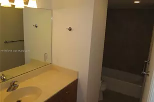 401 69th St, Miami Beach, FL 33141 - Photo 5