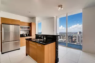 253 NE 2nd St, Miami, FL 33132 - Photo 5