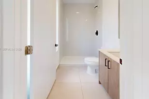 13828 SW 262nd St, Homestead, FL 33032 - Photo 7