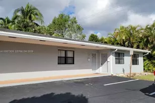 814 Finley Ct, Hollywood, FL 33020 - Photo 1