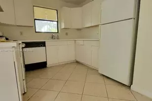 814 Finley Ct, Hollywood, FL 33020 - Photo 5