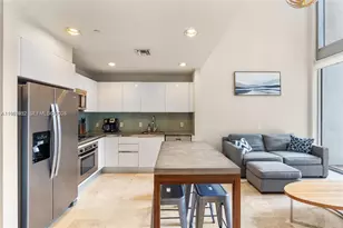 1050 Brickell Ave, Miami, FL 33131 - Photo 5