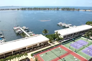 1901 Brickell Ave, Miami, FL 33129 - Photo 11