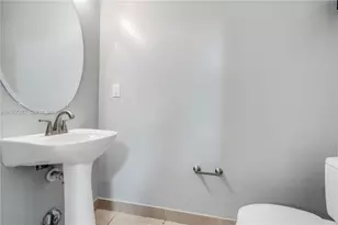 7401 Palomino Dr, Davie, FL 33024 - Photo 17