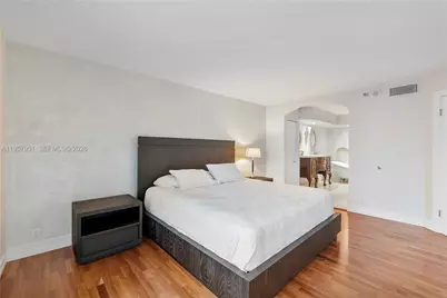 3500 Mystic Pointe Dr #1407, Aventura, FL 33180 - Photo 17