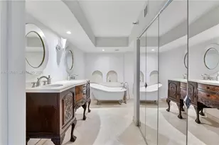 3500 Mystic Pointe Dr, Aventura, FL 33180 - Photo 21