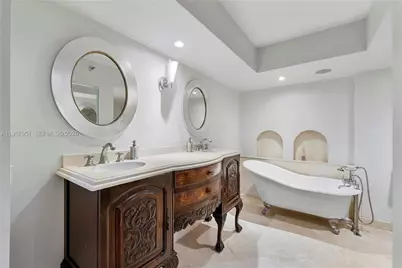 3500 Mystic Pointe Dr #1407, Aventura, FL 33180 - Photo 11