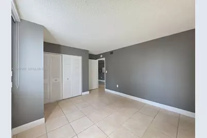 800 N Miami Ave #E-1707, Miami, FL 33136 - Photo 19