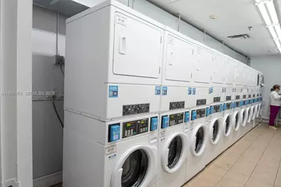 800 N Miami Ave #E-1707, Miami, FL 33136 - Photo 11