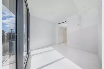 300 Biscayne Boulevard Way #3506W, Miami, FL 33131 - Photo 19