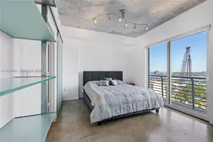 234 NE 3rd St, Miami, FL 33132 - Photo 3