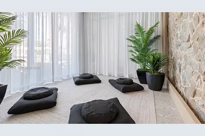 740 N Dixie Hwy #A2, West Palm Beach, FL 33401 - Photo 19