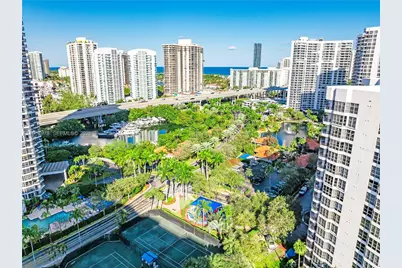 3600 Mystic Pointe Dr #PH6, Aventura, FL 33180 - Photo 47