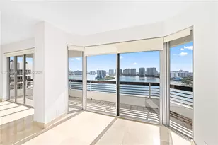 3600 Mystic Pointe Dr, Aventura, FL 33180 - Photo 17