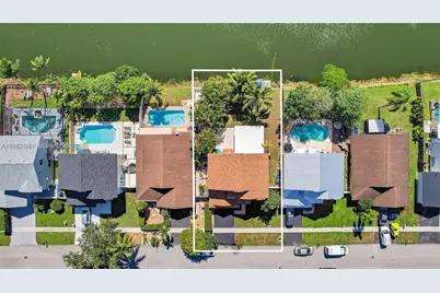 9710 SW 9th Ct, Pembroke Pines, FL 33025 - Photo 37