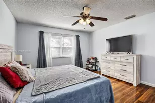 9710 SW 9th Ct, Pembroke Pines, FL 33025 - Photo 27