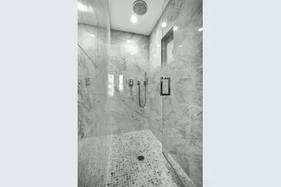 1000 Brickell Plz #3112, Miami, FL 33131 - Photo 27