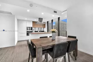 1000 Brickell Plaza, Miami, FL 33131 - Photo 19