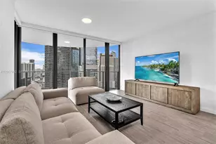 1000 Brickell Plaza, Miami, FL 33131 - Photo 19