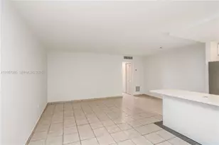 921 Jefferson Ave, Miami Beach, FL 33139 - Photo 3