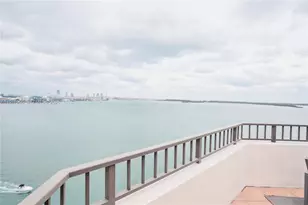 520 Brickell Key Dr, Miami, FL 33131 - Photo 3