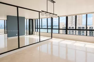 520 Brickell Key Dr, Miami, FL 33131 - Photo 19