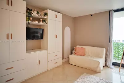 520 Brickell Key Dr #A1904, Miami, FL 33131 - Photo 17