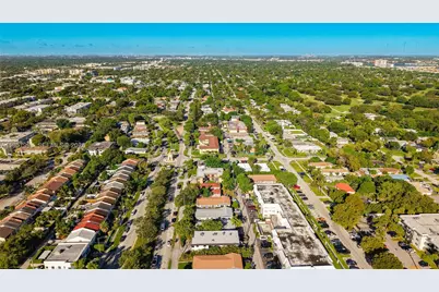 2335 NE 172nd St #8, North Miami Beach, FL 33160 - Photo 7