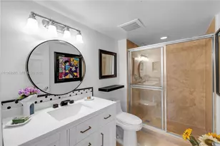 3232 SW 22nd St, Miami, FL 33145 - Photo 21