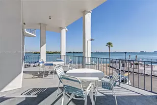 11930 N Bayshore Dr, North Miami, FL 33181 - Photo 29