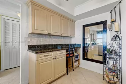 11930 N Bayshore Dr #606, North Miami, FL 33181 - Photo 13