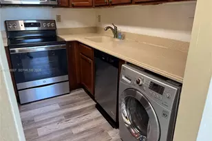 13120 SW 92nd Ave, Miami, FL 33176 - Photo 5