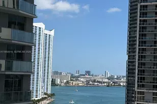 55 SE 6th St, Miami, FL 33131 - Photo 17