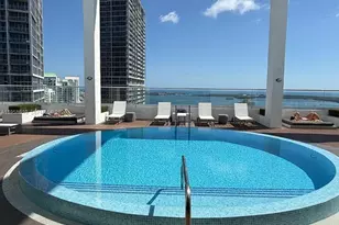 55 SE 6th St, Miami, FL 33131 - Photo 21