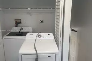 10034 SW 221st St, Cutler Bay, FL 33190 - Photo 13