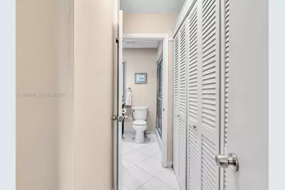 3020 NE 16th Ave #204, Oakland Park, FL 33334 - Photo 17