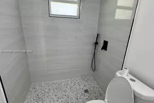 3840 NE 12th Ave, Pompano Beach, FL 33064 - Photo 9