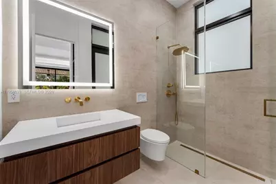 9525 SW 95th Ct, Miami, FL 33176 - Photo 11