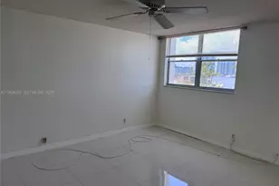 2821 N Miami Beach Blvd, North Miami Beach, FL 33160 - Photo 9