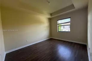 3393 W 90th St, Hialeah, FL 33018 - Photo 5