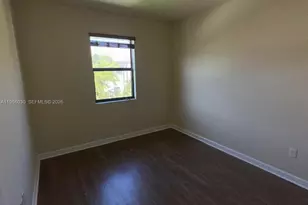 3393 W 90th St, Hialeah, FL 33018 - Photo 17