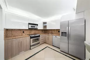 2301 S Ocean Dr, Hollywood, FL 33019 - Photo 3