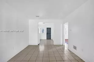 10430 NW 5th Ave, Miami, FL 33150 - Photo 5