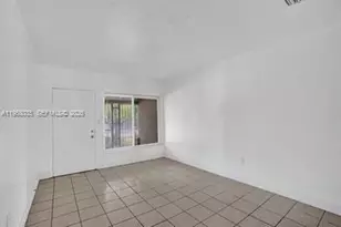 10430 NW 5th Ave, Miami, FL 33150 - Photo 9