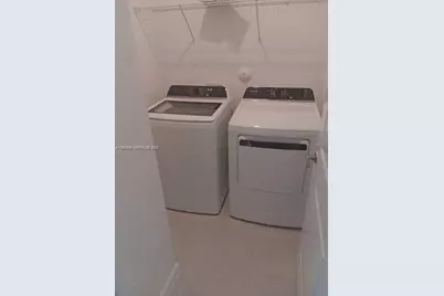 689 SE 13th St Cir, Homestead, FL 33034 - Photo 21