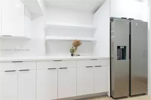 3721 SW 46th Ave, West Park, FL 33023 - Photo 9