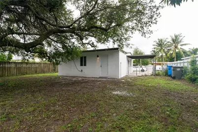 3721 SW 46th Ave, West Park, FL 33023 - Photo 17