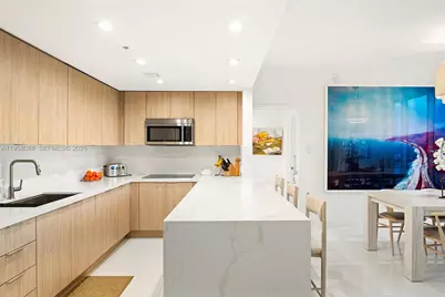 6899 Collins Ave #1810, Miami Beach, FL 33141 - Photo 13